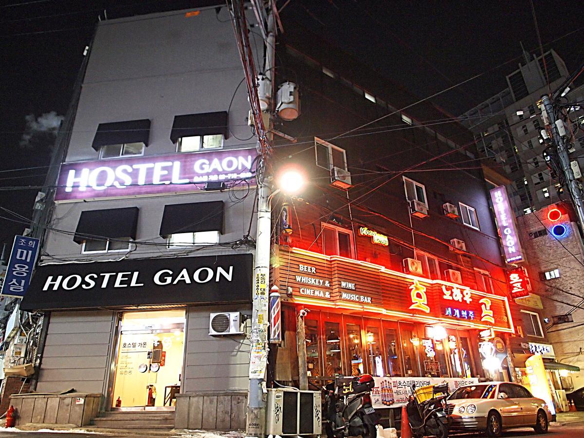Hostel Gaon Sinchon Seoul Exterior foto